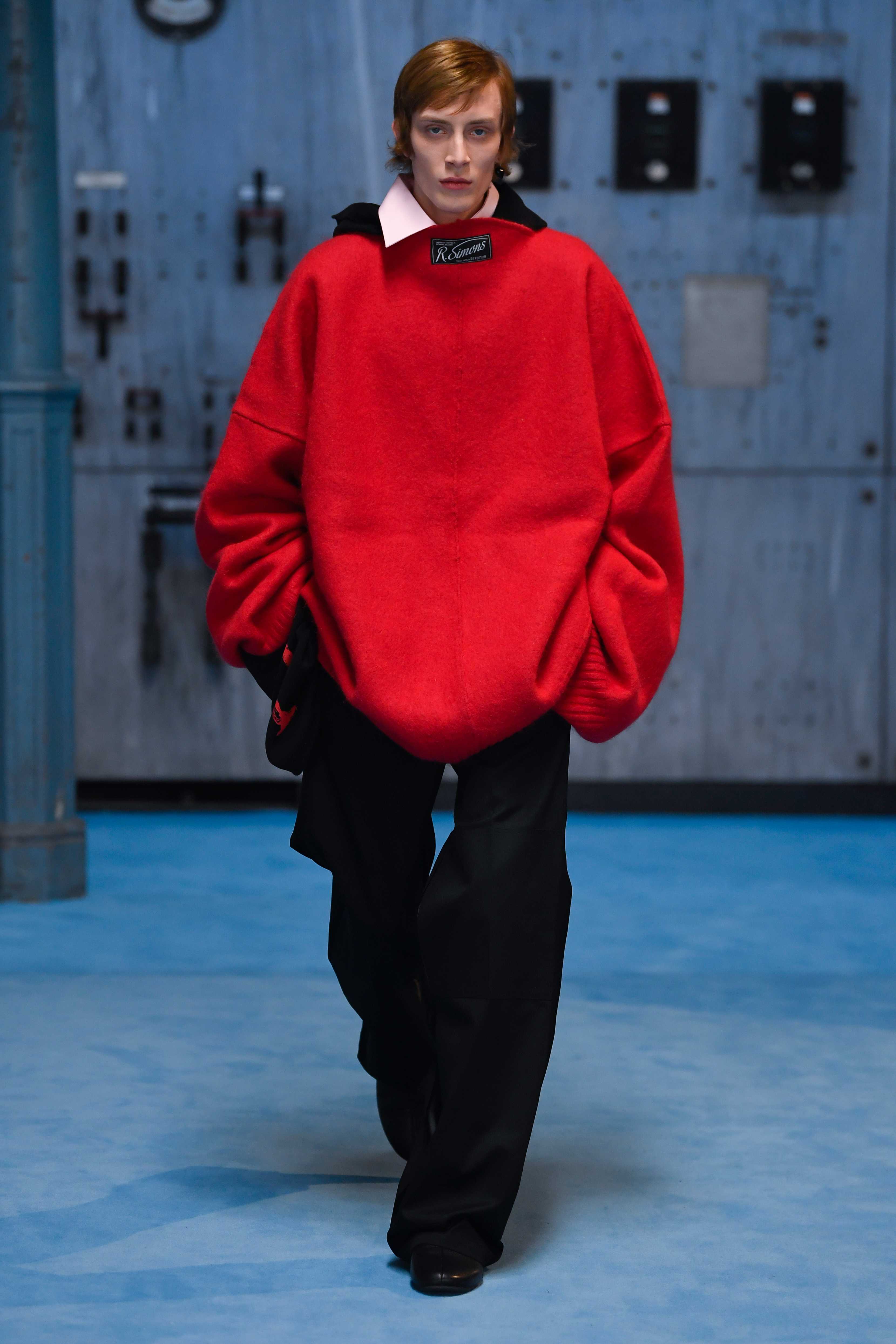 AW2122 LOOK 32