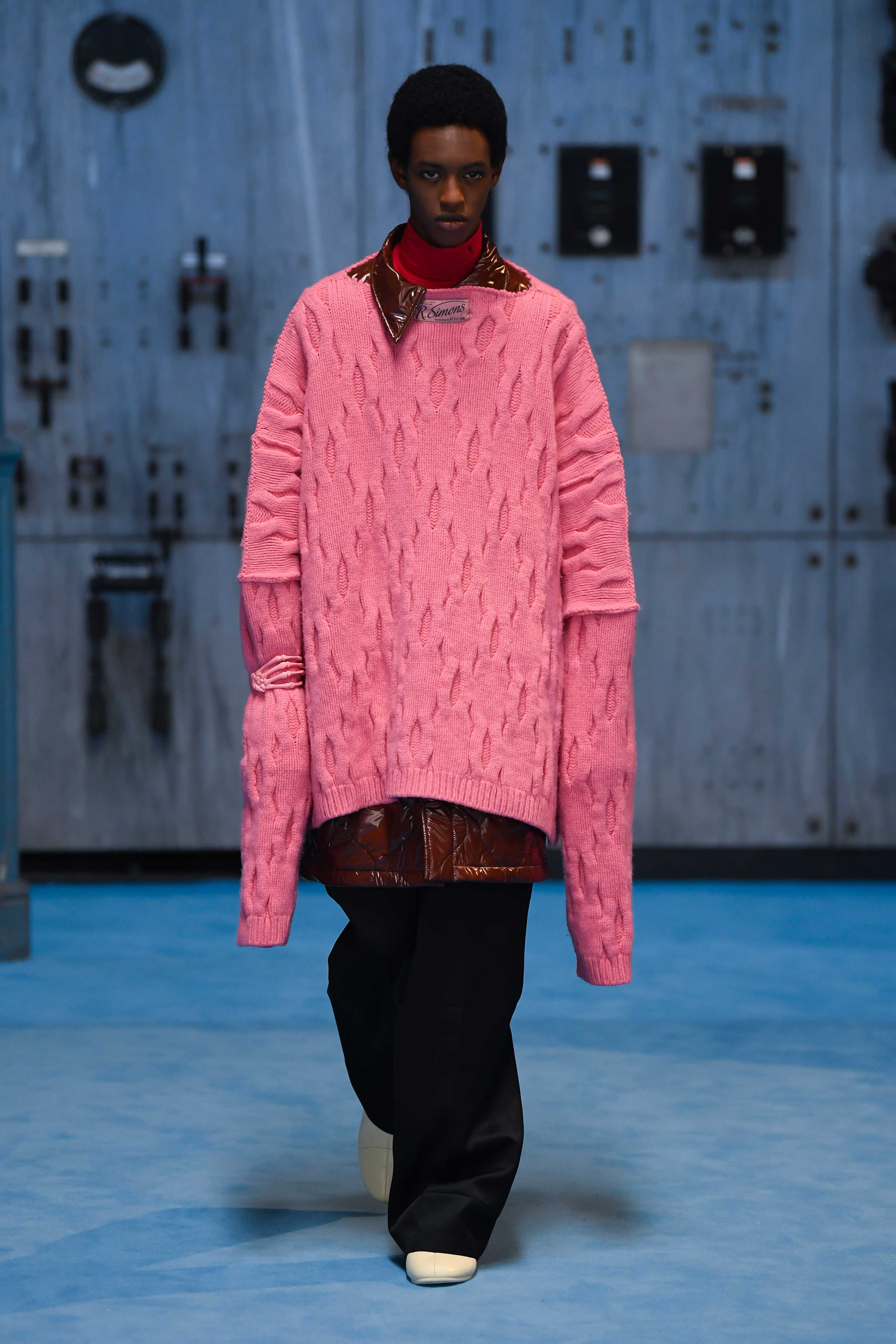 AW2122 LOOK 21