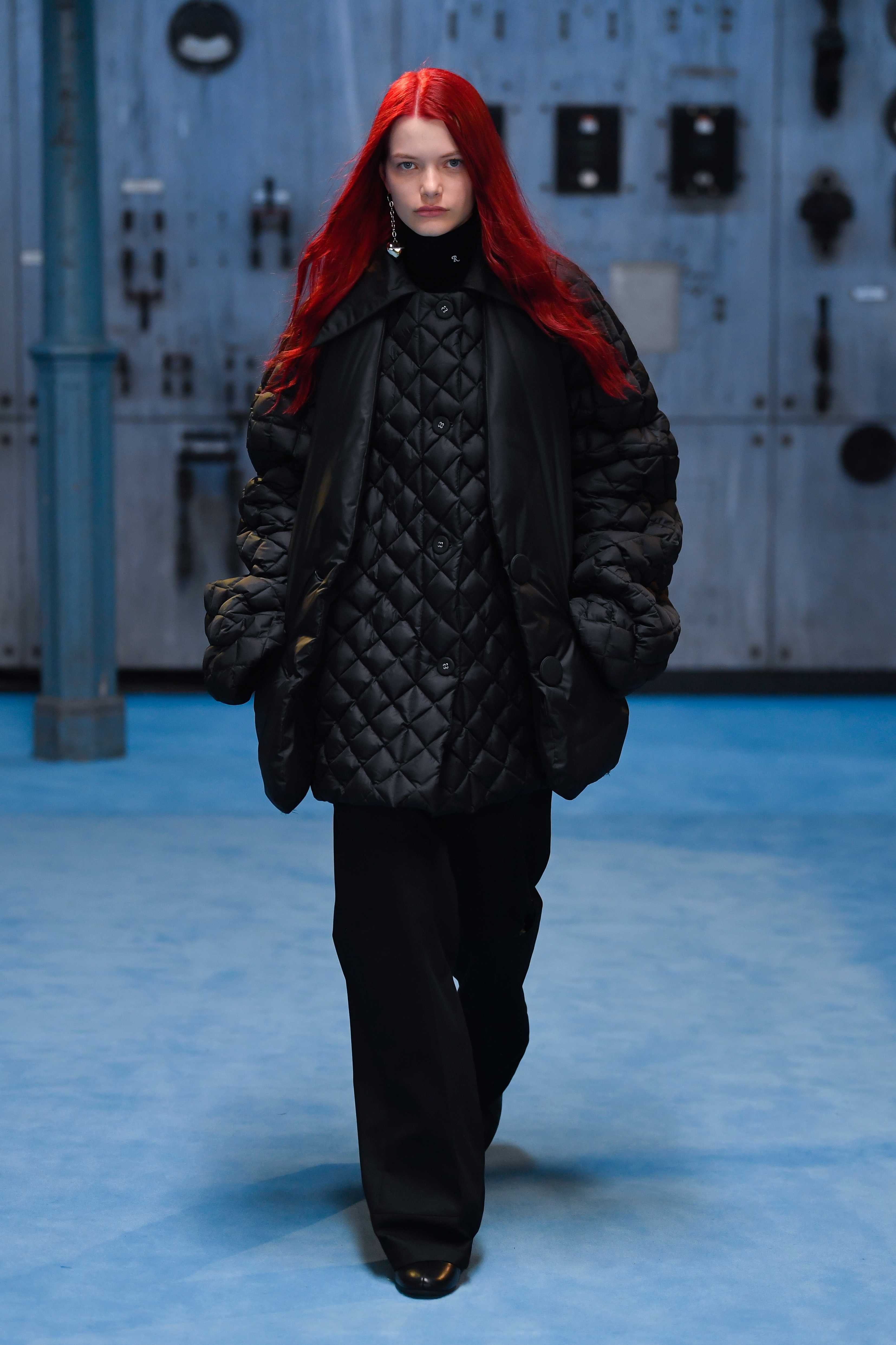 AW2122 LOOK 54